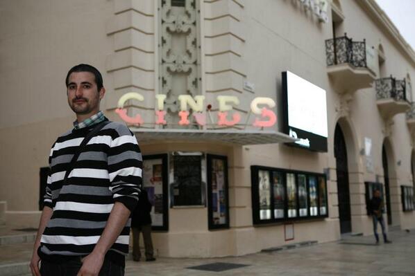 Patxi Mejïas en la puerta del cien Albéniz